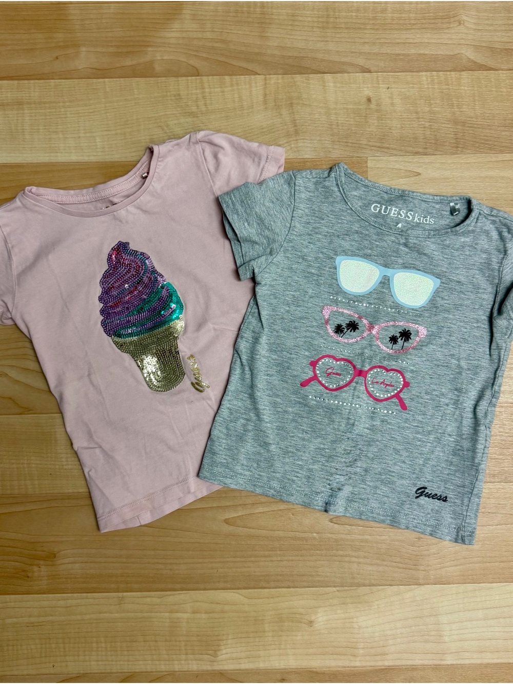 Guess Kids Girls Tee Bundle Size 4 Sequin Ice Cream & Sunglasses